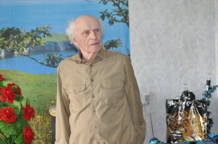 9 МАЯ И КРАСНАЯ ЗВЕЗДА