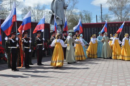 9 МАЯ И КРАСНАЯ ЗВЕЗДА