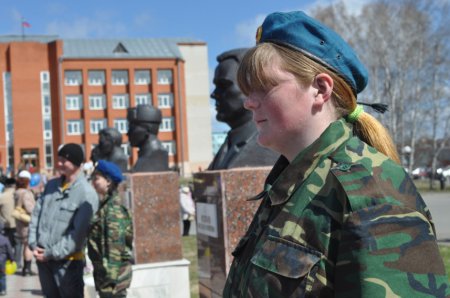 9 МАЯ И КРАСНАЯ ЗВЕЗДА