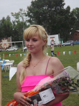 День молодежи – конкурс «Авто-леди»