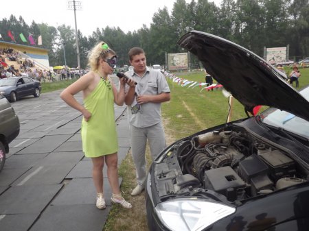 День молодежи – конкурс «Авто-леди»