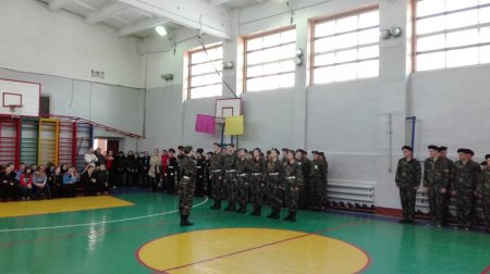 Строевым шагом