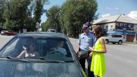 В Колпашеве прошла акция "Детское кресло"