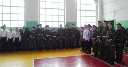 "Ты защитник, а это значит!" "Ты защитник, а это значит!"