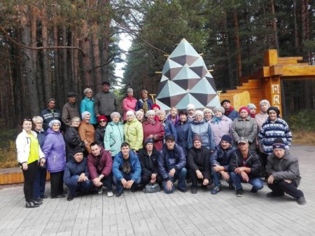 Давайте жить дружно и чаще встречаться Давайте жить дружно и чаще встречаться