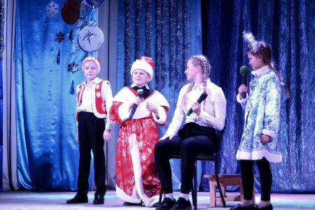 С шуткой по жизни идти С шуткой по жизни идти