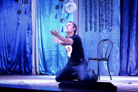 С шуткой по жизни идти С шуткой по жизни идти