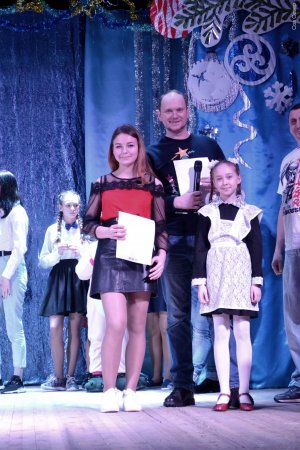 С шуткой по жизни идти С шуткой по жизни идти