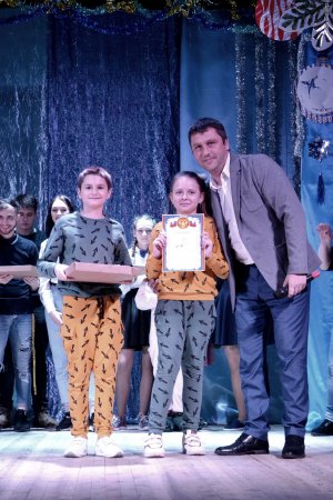 С шуткой по жизни идти С шуткой по жизни идти