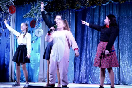 С шуткой по жизни идти С шуткой по жизни идти