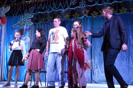 С шуткой по жизни идти С шуткой по жизни идти